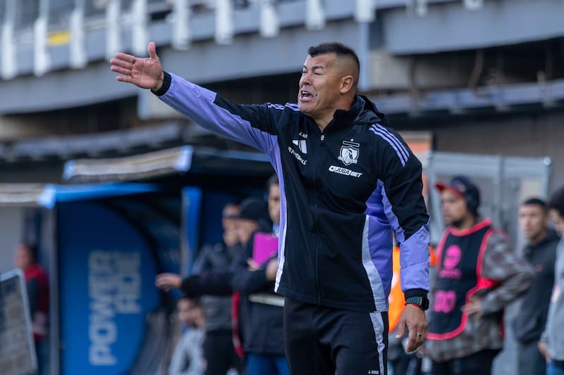 Jorge Almirón en el duelo de Audax Italiano vs Colo Colo por la Liga de Primera 2025. Foto: Felipe Escobedo
