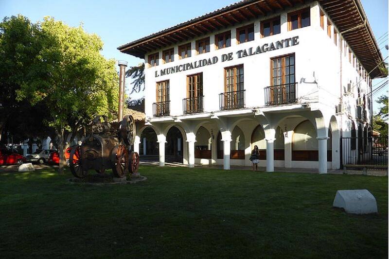 Descubre las ofertas laborales disponibles en el municipio.