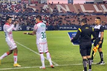 VIDEO | Hasta que volvió: Nicolás Castillo retornó a las canchas en amistoso del Necaxa
