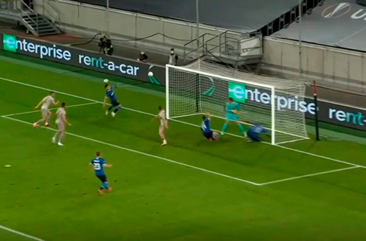 ¡No se puede creer! El gol que se perdieron Lukaku y Lautaro