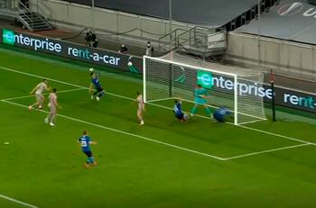 ¡No se puede creer! El gol que se perdieron Lukaku y Lautaro