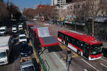Transantiago: Revisa los horarios de funcionamiento de los buses este lunes 18 de octubre