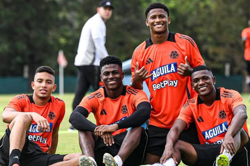 La escuadra Cafetera llega a Chile con futbolistas que militan en poderosas ligas internacionales. Foto: Instagram Selección Colombia.
