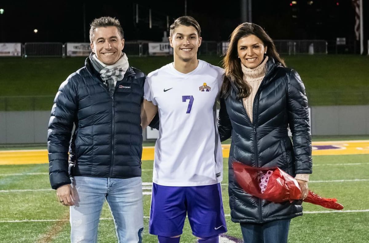 “¡Orgullosa de ti!”: Ivette Vergara festejó el gol de su hijo Nicolás Solabarrieta ante el equipo del hijo de Diana Bolocco