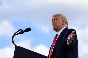 Trump planea Otorgar 100 indultos en su último día de mandato