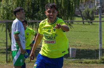 El máximo goleador del fútbol chileno busca dar el salto: “Me gustaría jugar en uno de los grandes”