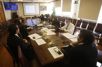 Bono de $200 mil fue aprobado en comisiones de la Cámara y será discutido en sala este miércoles