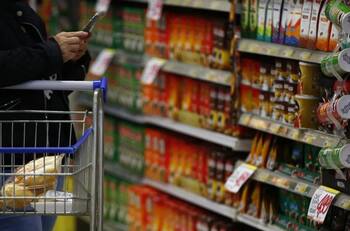 Feriado 31 de octubre: Este horario van a tener los principales supermercados de Chile