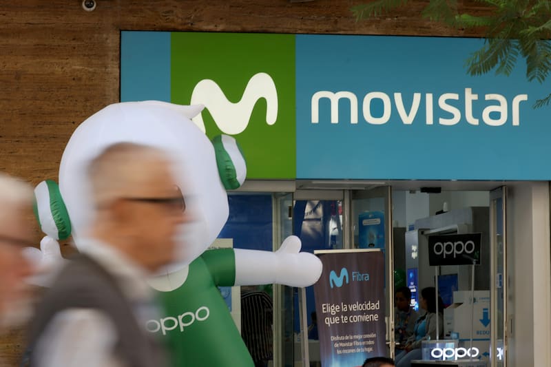 Tras la adquición de Telefónica por parte de Millicom, surge la duda de desde cuándo comenzará a operar la empresa en nuestro país. Créditos: Dragomir Yankovic/Aton Chile.