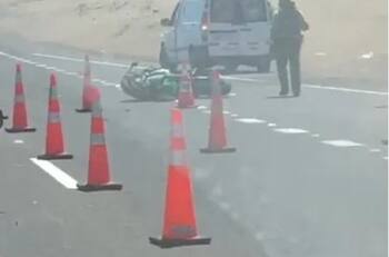 Carabinero en riesgo vital tras ser atropellado por motociclista que evadió control vehicular