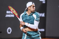 Alejandro Tabilo venció a Passaro y avanzó a los cuartos de final del ATP de Río