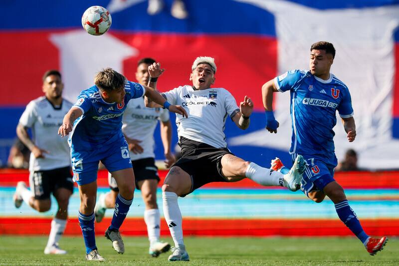 La picante reacción de la U tras la salida de Carlos Palacios de la Selección Chilena: “Los nuestros...”. Foto: Aton.