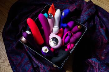 Día de San Valentín 2022: sexóloga recomienda los mejores juguetes