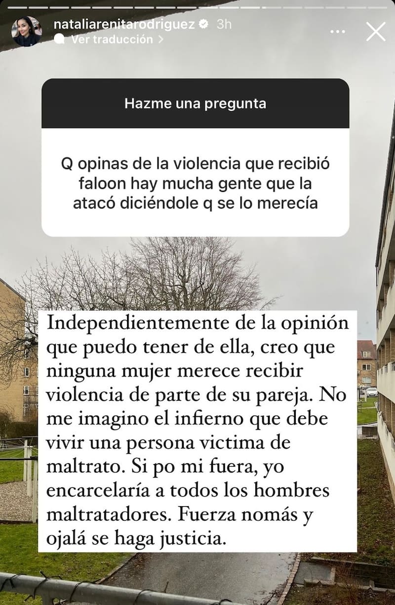 Natalia Rodríguez entrega su apoyo a Faloon Larraguibel.