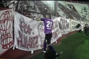 VIDEO| La violenta reacción de Mariano Andújar tras recibir burlas por la muerte de su padre