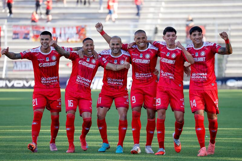 logró tres puntos de oro contra Ñublense en el Estadio Nicolás Chahuán Nazar. Foto: Aton.