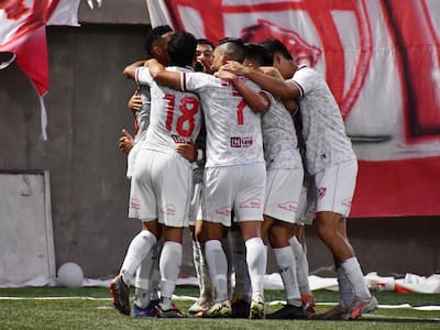 Hay nuevo líder: así quedó la Tabla de Posiciones con el triunfazo de Deportes Copiapó sobre Arica