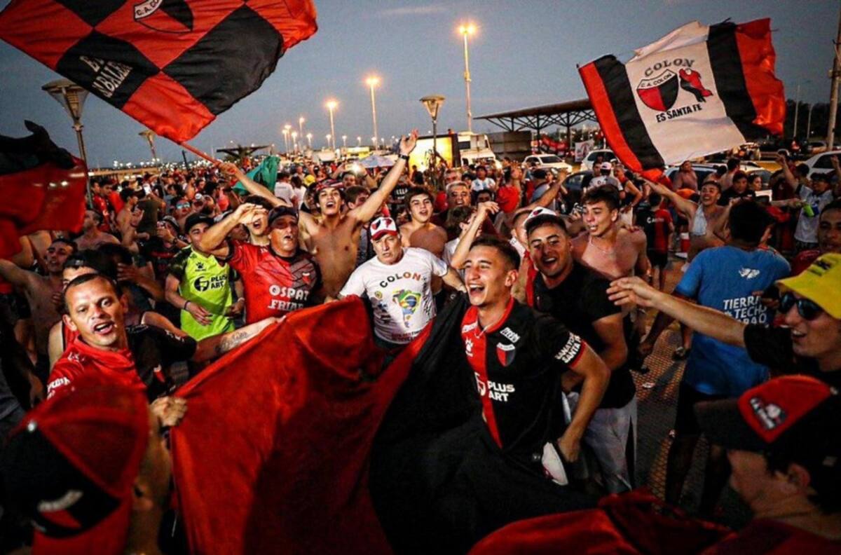 Hincha de Colón falleció en la previa de final de Copa Sudamericana