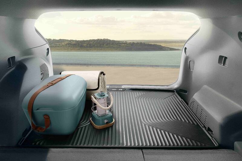 Kia trabaja con un material confeccionado con plástico de la Gran Isla de Basura del Pacífico