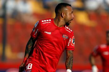 El dilema que provocará la inminente llegada de Bernardo Cerezo a Universidad Católica