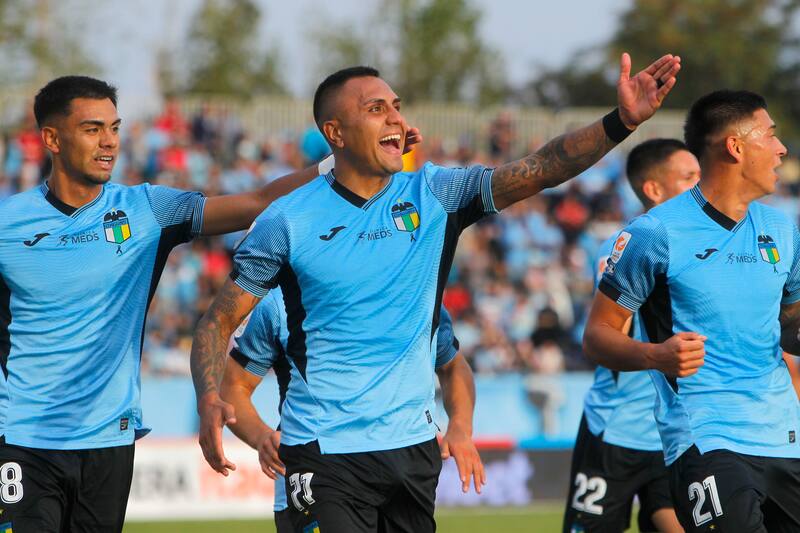 Los Celestes quieren buscar un nuevo triunfo en el Campeonato Nacional frente a Deportes Iquique. Foto: Aton