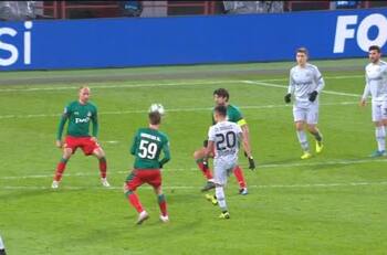 La magistral asistencia de Charles Aránguiz en el triunfo de Levekusen ante Lokomotiv