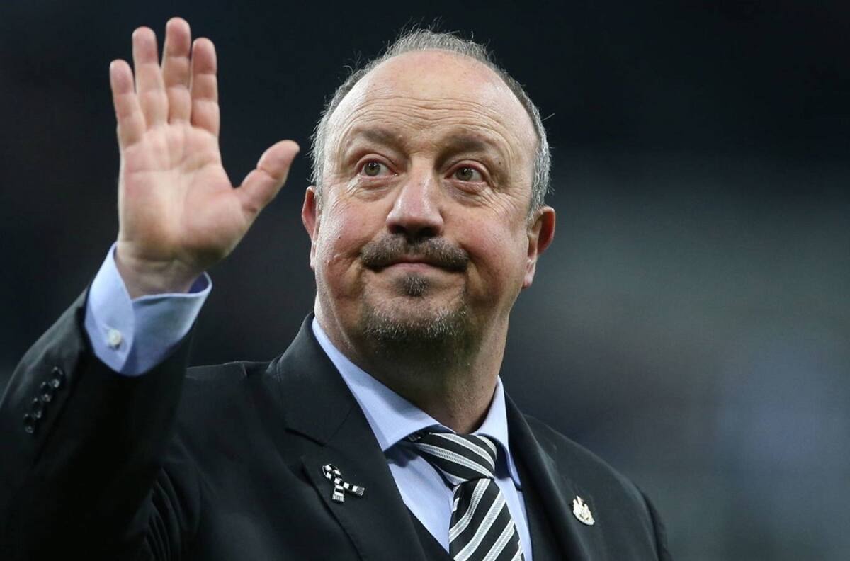 ¡Atención La Roja! El candidato número uno a la banca acaba de quedar disponible