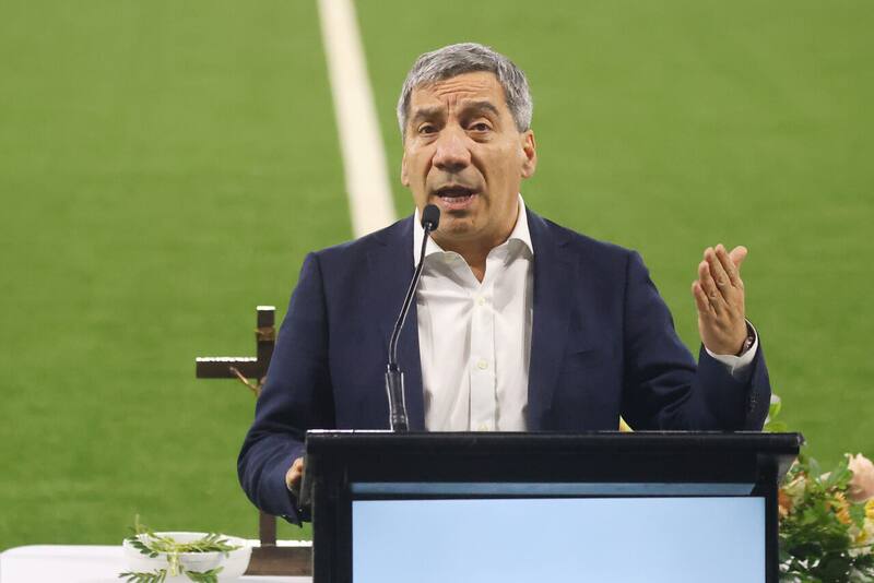 No le cierra las puertas a que el Clásico Universitario se juegue el domingo en el Claro Arena.