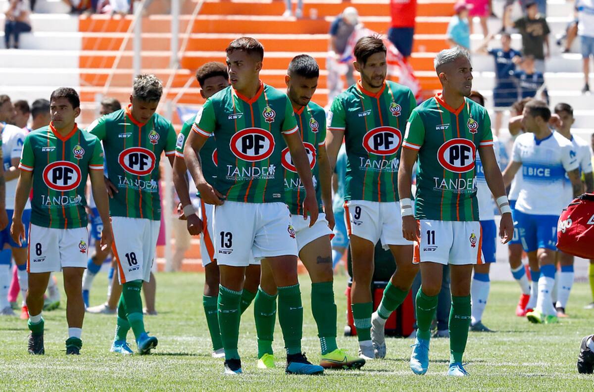 Cobresal recibió el 'tirón de orejas' y se les prohibió seguir entrenando de forma presencial
