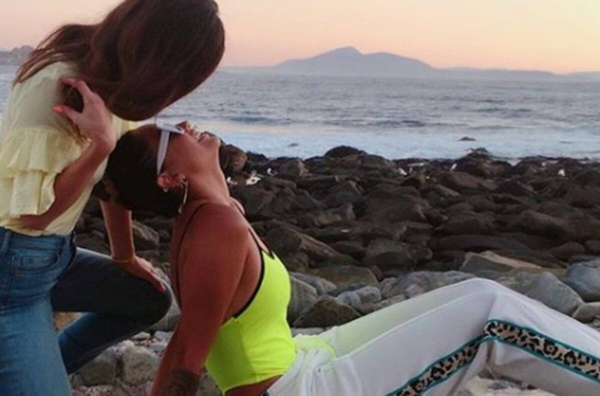 Dana Hermosilla compartió romántica foto junto a Camila Recabarren