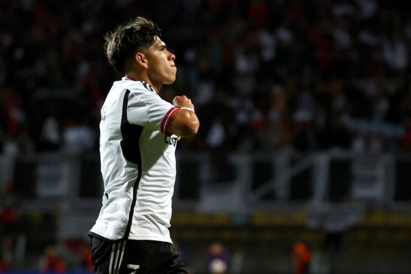 Carlos Palacios se queda en Colo Colo. (Foto: Photosport)