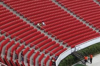 Sondeo en EEUU: mayoría de las personas evitará asistir a eventos deportivos o sociales hasta que haya vacuna COVID-19