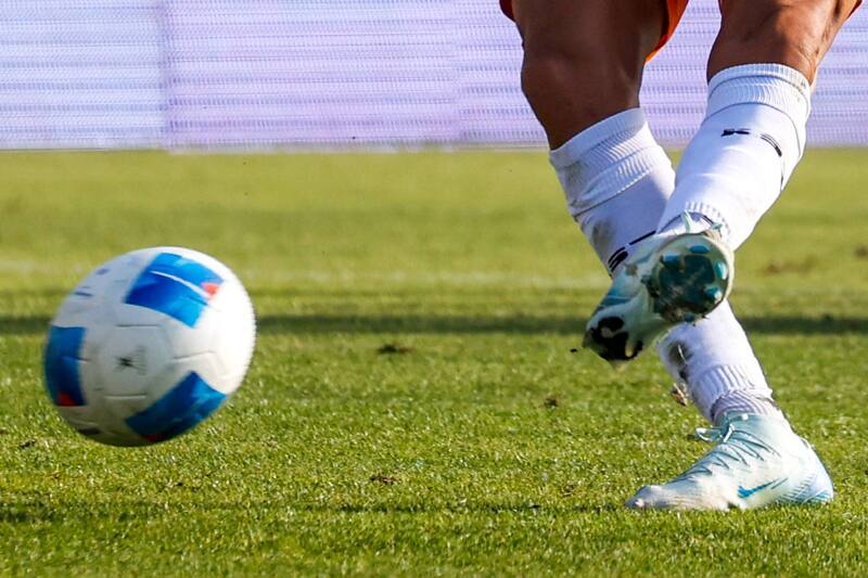 hizo llamado a sus hinchas para diseñar las camisetas 2026. Foto: Aton.