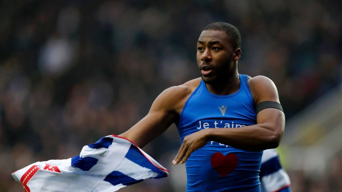 Autor del gol del Reading en FA Cup se emocionó al recordar a su fallecido padre