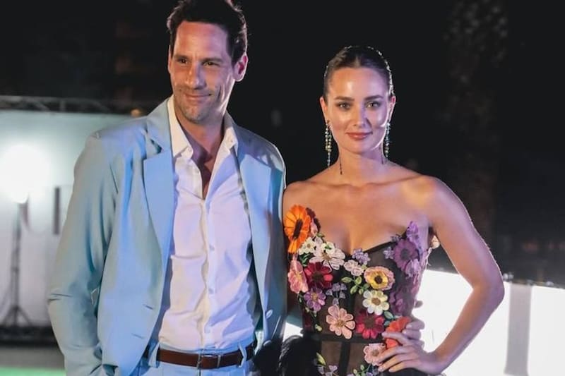 y Gonzalo Valenzuela se casaron simbólica en Las Vegas en noviembre del 2023. Créditos: Instagram