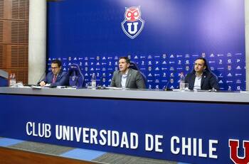 Sin anestesia en la U: Michael Clark aseguró que director de Azul Azul es hincha de la UC