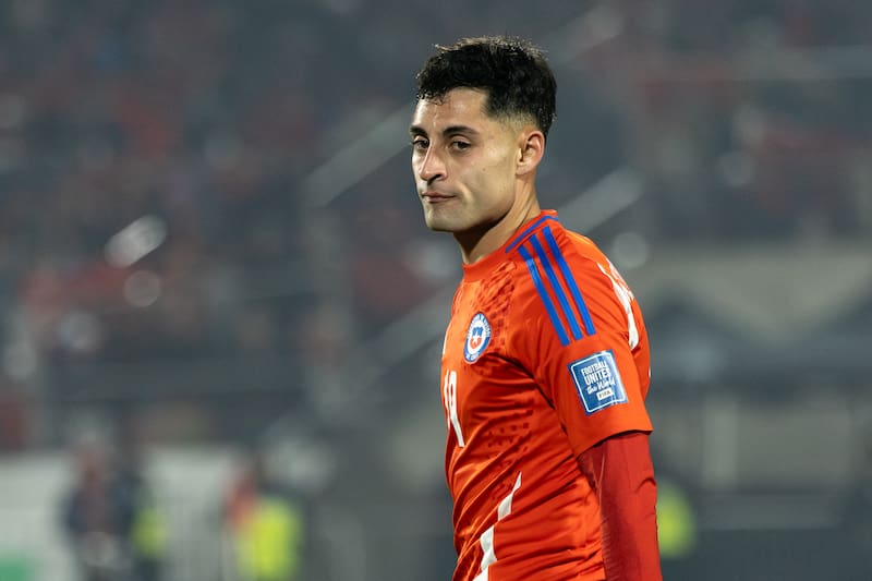 Javier Altamirano en el duelo frente a Argentina por Eliminatorias 2025. Foto: Felipe Escobedo