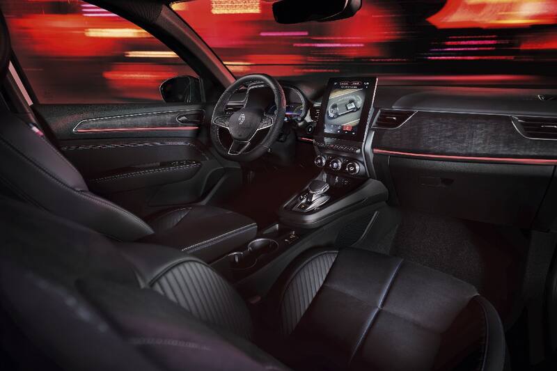 Pantalla de 9,3", asistentes a la conducción y conectividad total, son algunos de los elementos que ofrece este modelo.