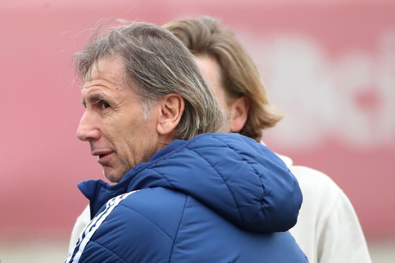 Gareca fue respaldado por Bruno Barticciotto.