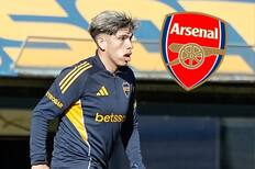 Veedor del Arsenal sorprende con Carlos Palacios: “Tremendo potencial, pero lo limita su cabeza”