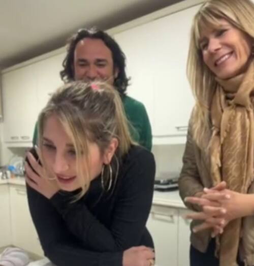 Perla Ilich en el live con Ximena Troncoso. Créditos: Instagram