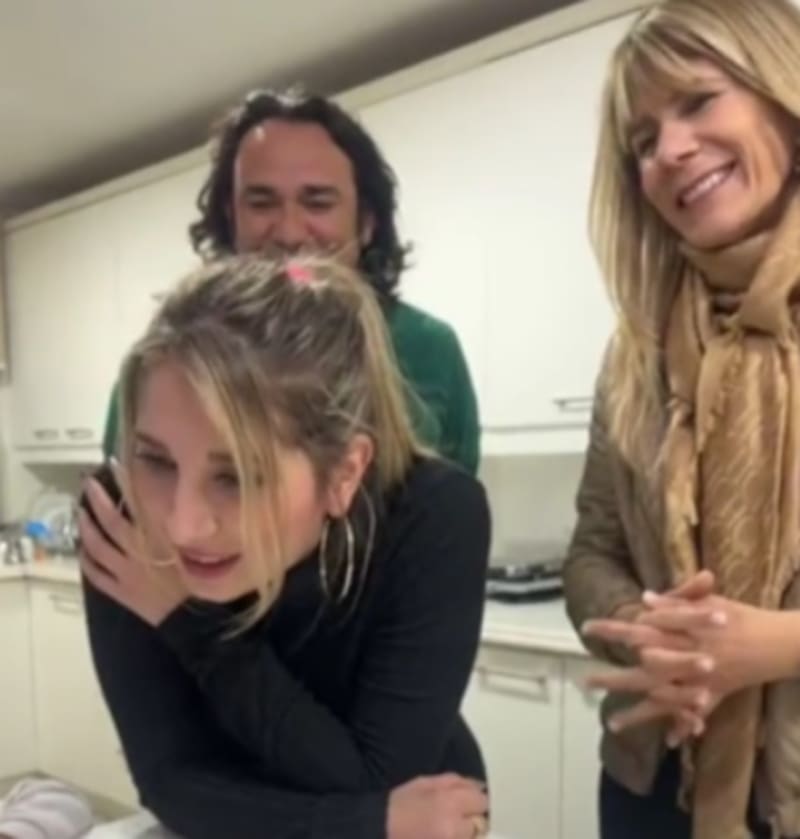 Perla Ilich en el live con Ximena Troncoso. Créditos: Instagram