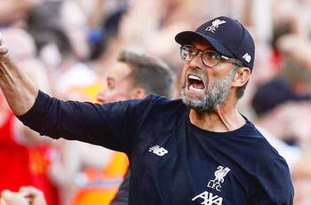 Kloop compara a Bravo con Ederson: "Puede hacer cosas similares pero nunca lo mismo"