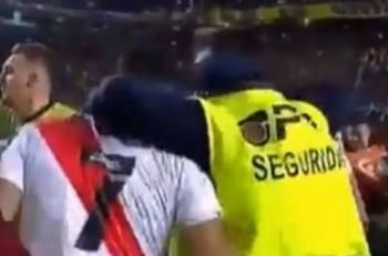Guardia de La Bombonera festejó con los jugadores de River