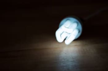 Enel anuncia cortes de luz en cinco comunas de la RM para este miércoles 18 de febrero