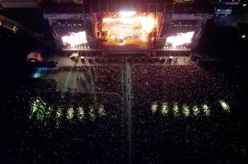 Lollapalooza Chile 2025: Anuncian cartel por día y abren venta de pases diarios