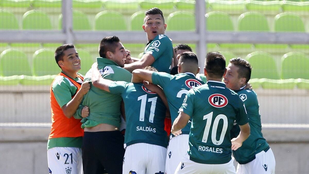 Buscan salvarse: Santiago Wanderers aseguró el fichaje de excampeón con la UC