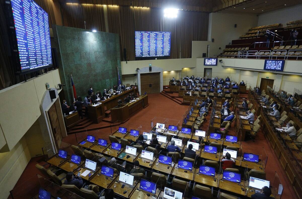 Cámara aprobó el proyecto del bono de $200 mil para cotizantes de AFP con saldo cero