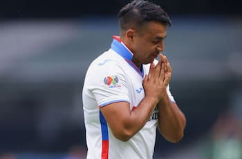 La razón por la que Iván Morales podría ser baja de Cruz Azul
