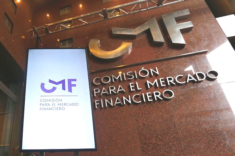 revisa y aprueba la conformación de nuevas entidades bancarias. Foto: ATON.